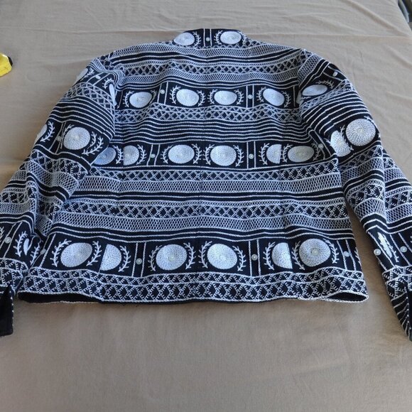 Silk Club women's size SP jacket black with white embroidery, open front, lined - Picture 11 of 16